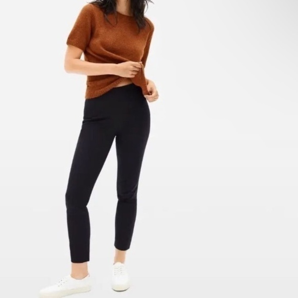 Everlane The Work Pant in Black Side Zip Ankle size 8